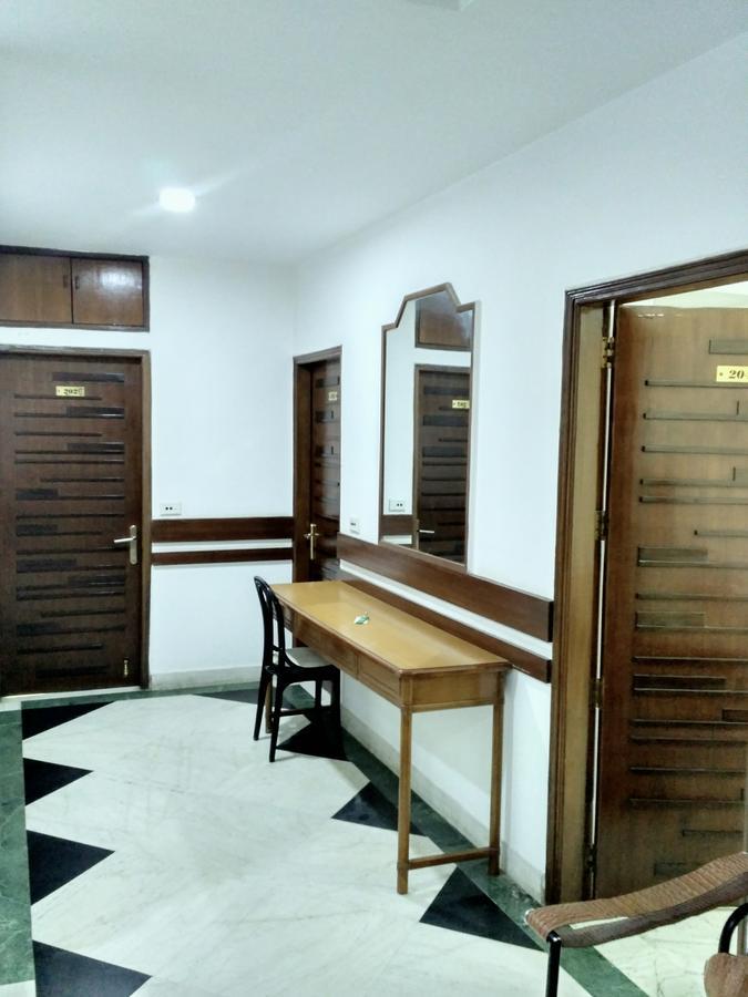 Hotel Palm Greens New Delhi Luaran gambar