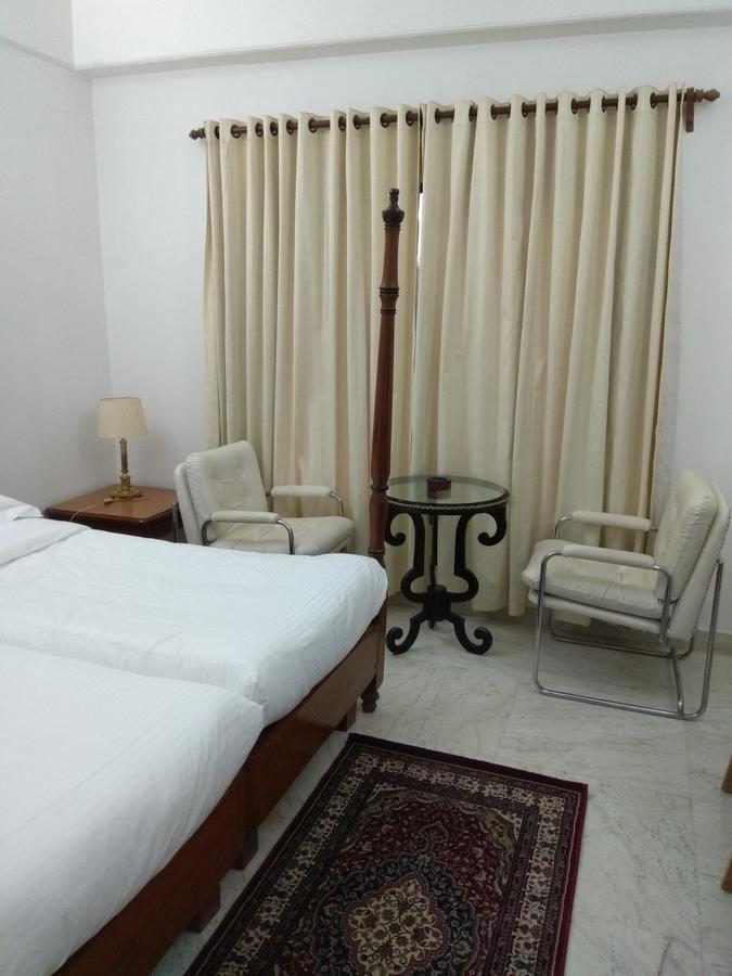 Hotel Palm Greens New Delhi Luaran gambar