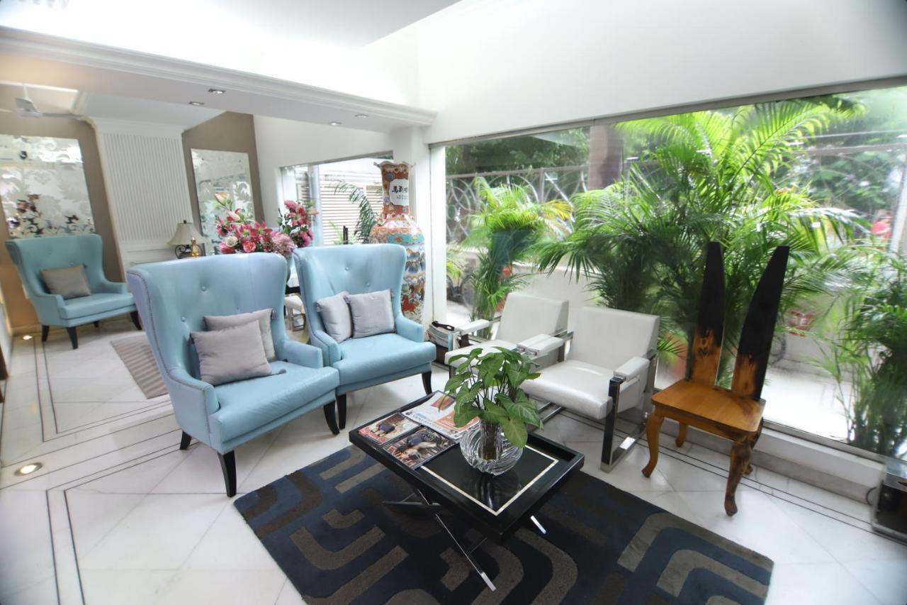 Hotel Palm Greens New Delhi Luaran gambar
